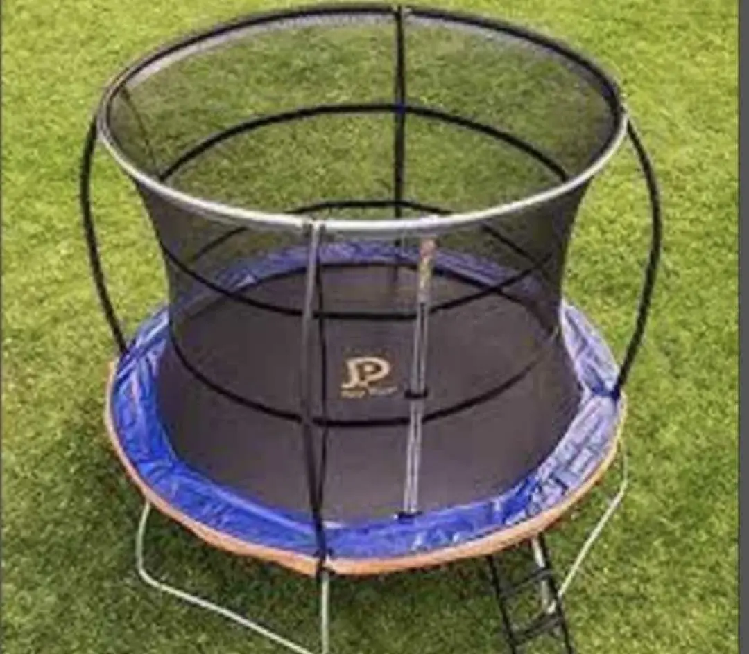 טרמפולינה 8 פיט (קוטר 2.44 מטר) Jump Power לחצר עם רשת הגנה